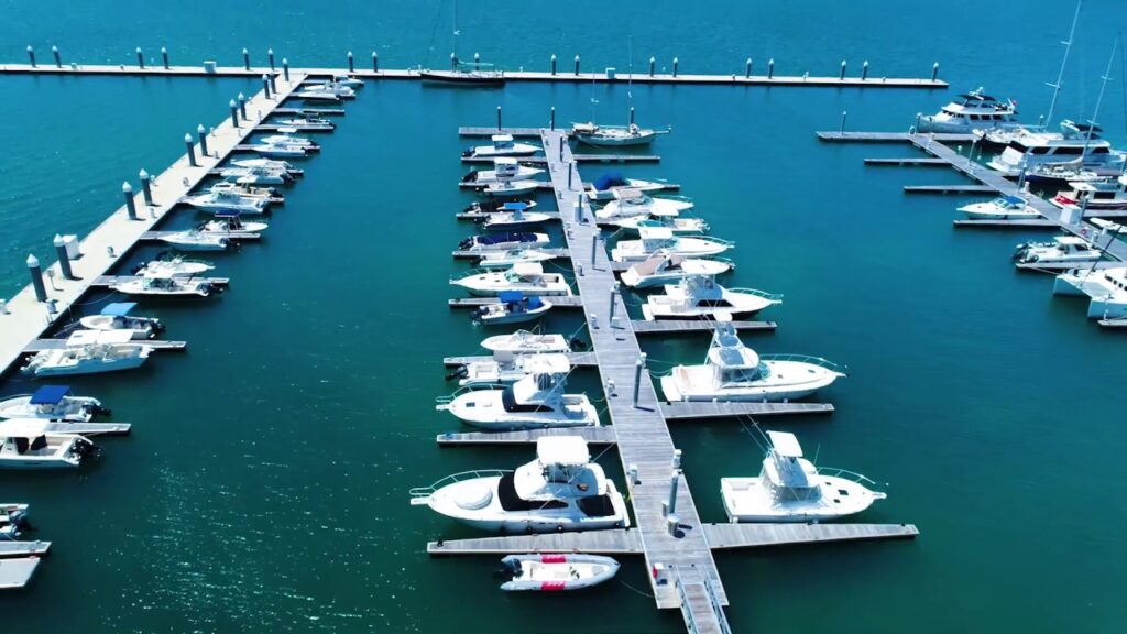BERMUDA’S NEWEST FULL-SERVICE SUPERYACHT MARINA