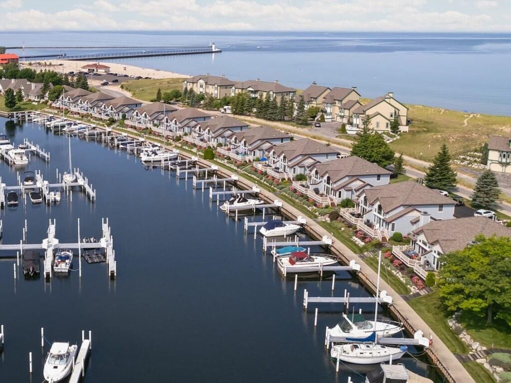 Harbor Village at Manistee Beach